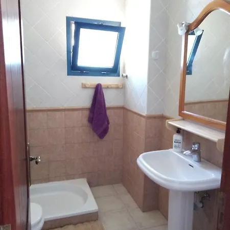 Primera Linea De Playa * Puerto de las Lajas